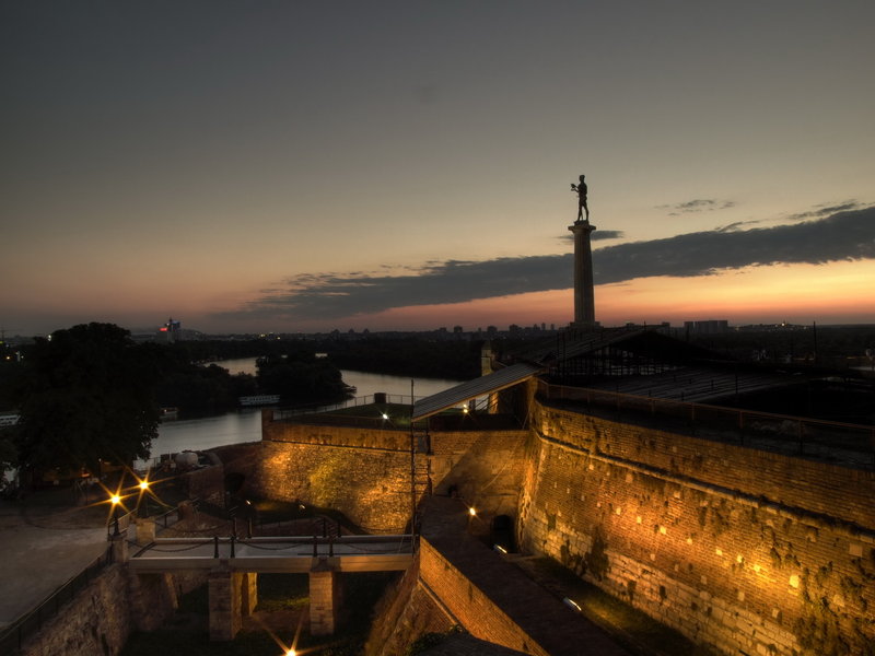 Kalemegdan_and_Pobednik_by_LordBalder